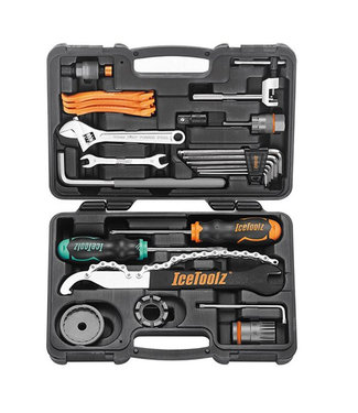 ICETOOLZ ICETOOLZ ESSENCE TOOL KIT 82F4 TOOL SETS