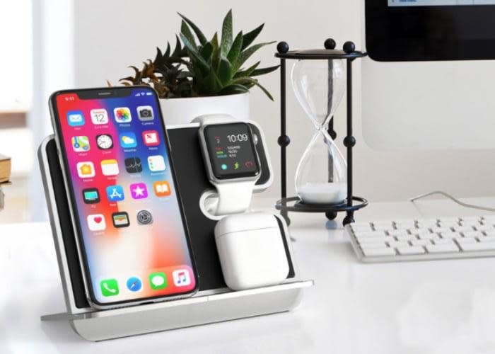 iComboStand Pro 4-in-1 Ultimate Wireless Charging Station - Space Gray