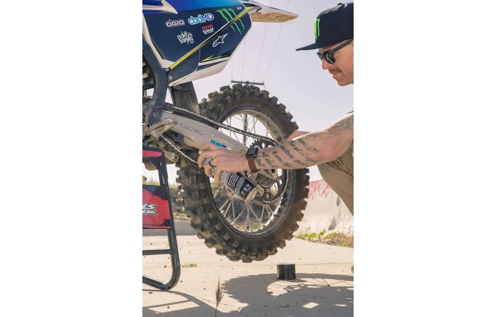 UAG Leather Strap for Apple Watch 38/40/41/42mm - Brown