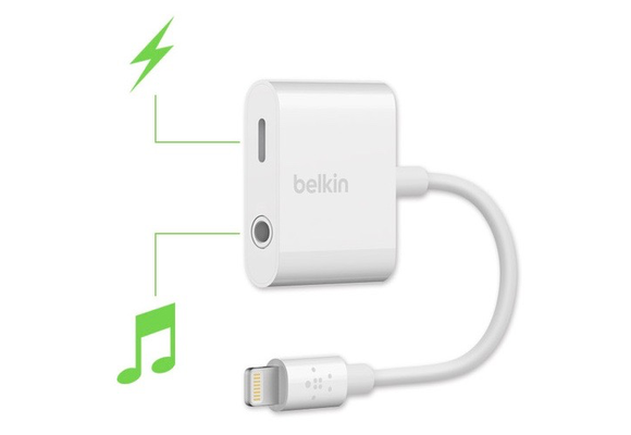 Belkin Rockstar 3.5mm Audio + Lightning Connector Charge Adapter