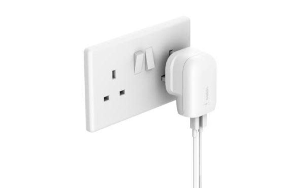 Belkin Boost Up Home Charger 2-Ports 30W (18W USB-C + 12W USB-A) - White
