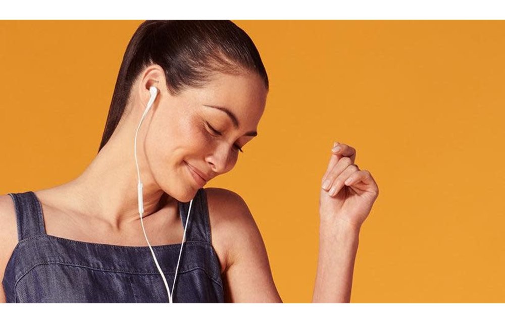 Belkin Rockstar In-Ear Headphones with USB-C Connector  - Black