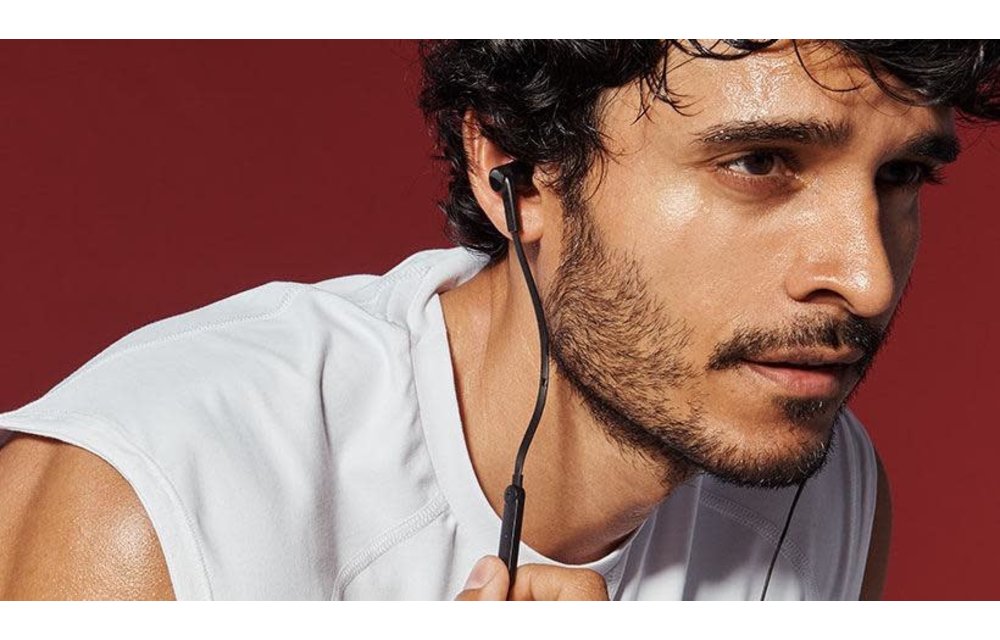 Belkin Rockstar In-Ear Headphones with USB-C Connector  - Black