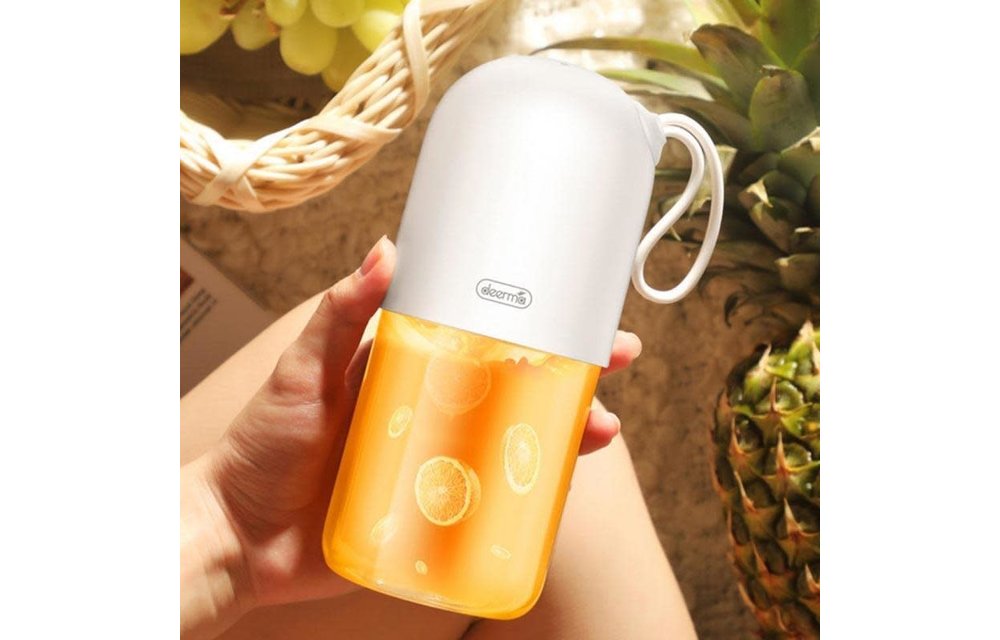 Deerma Portable Mini Juice Blender Capsule Shape Powerful Electric Cup