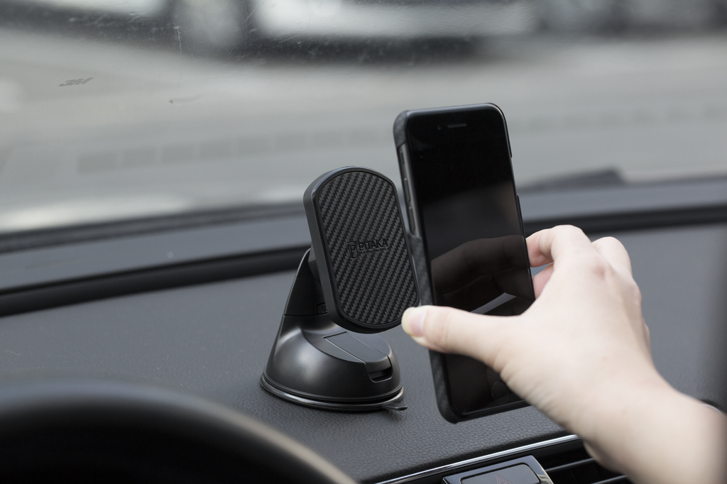 Pitaka Magnetic Mount Qi Wirelessly Charges - Suction Cup