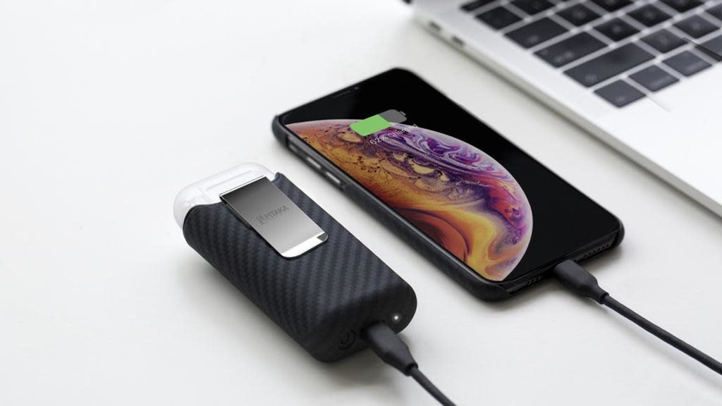 Pitaka AirPodPal Carbon Case for Airpods Inbuilt with Power Bank 1200mAh - Premium