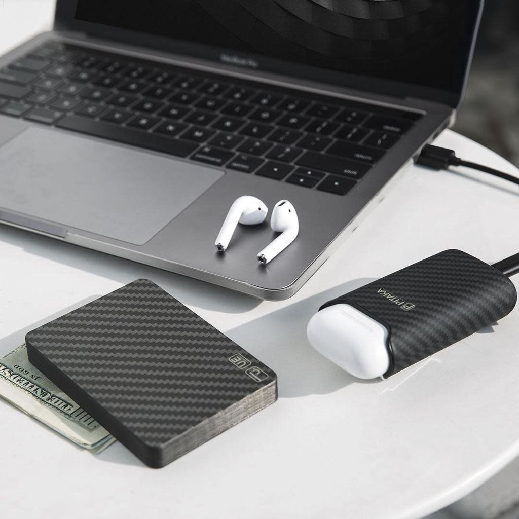 Pitaka AirPodPal Carbon Case for Airpods Inbuilt with Power Bank 1200mAh - Premium