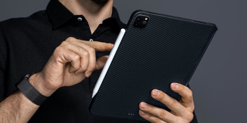 Pitaka Aramid Karbon Fiber MagEZ Case for iPad Pro 12.9” 4th-Gen (fit Smart/MagicKeyboard) - Black/Blue Twill