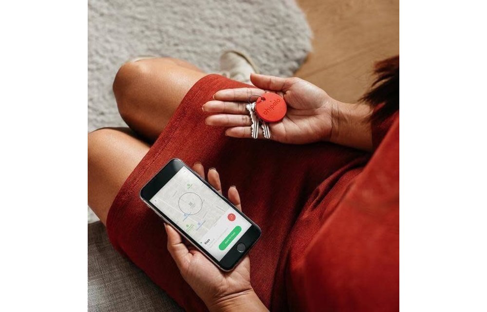 CHIPOLO Plus Smart Keyring Finds+Tracke - Coral Red