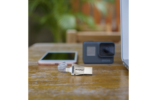 Gigastone 4K iReader Memory Card for Apple Lightning Devices - White