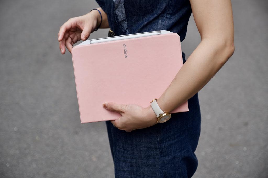 SwitchEasy CoverBuddy Folio Lite Case for iPad Pro 11" 2nd-Gen - Pink