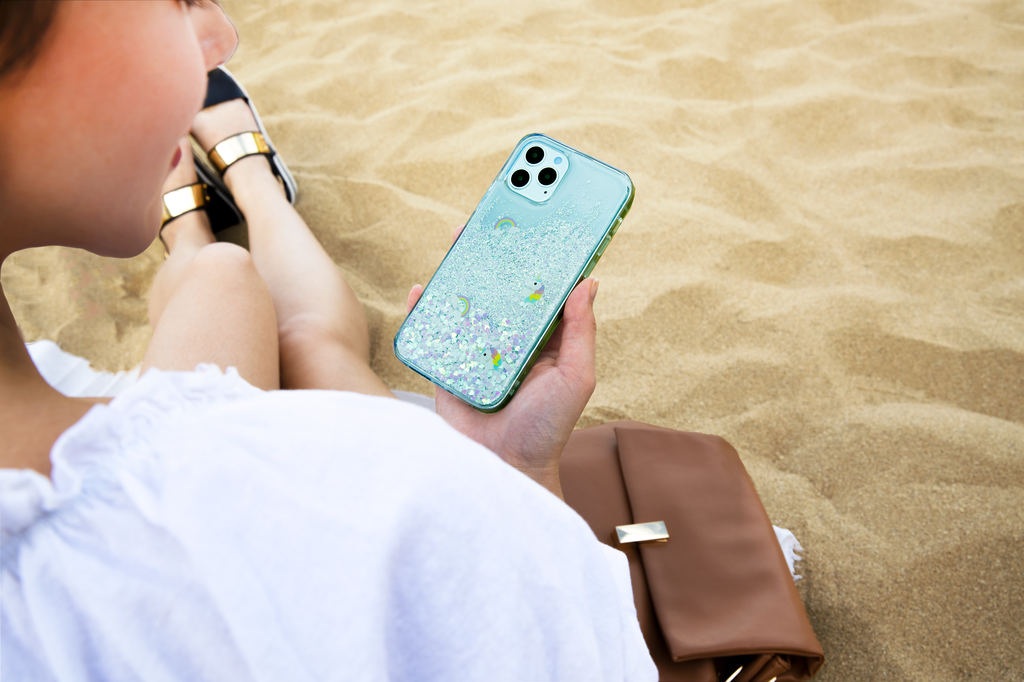 SwitchEasy Flash Case for iPhone 12 / 12 Pro - Happy Park