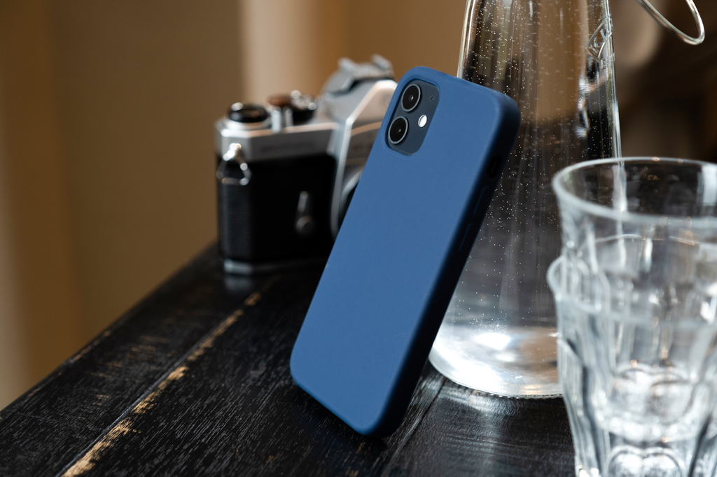 SwitchEasy Skin Silicone Case for iPhone 12 Mini - Classic Blue