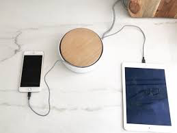 Native Union Eclipse Say Goodbye to Messy Cables - White