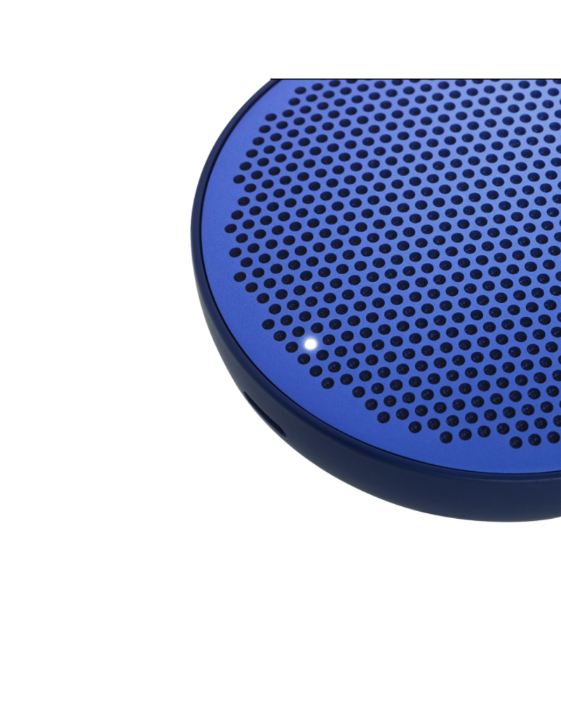 Bang & Olufsen Bang & Olufsen Beoplay P2 Bluetooth Speaker With Microphone - Royal Blue