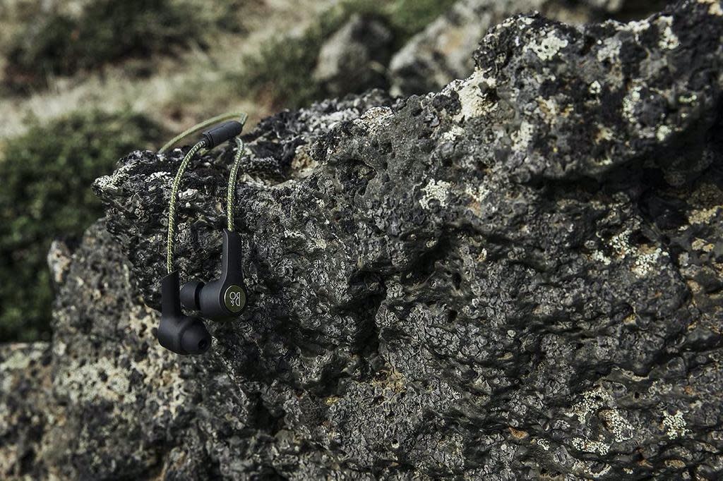 Bang & Olufsen BeoPlay H5 Wireless Headphones - Moss Green