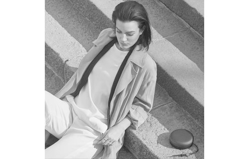 Bang & Olufsen Beoplay A1 Portable Bluetooth Speaker With Microphone - Black