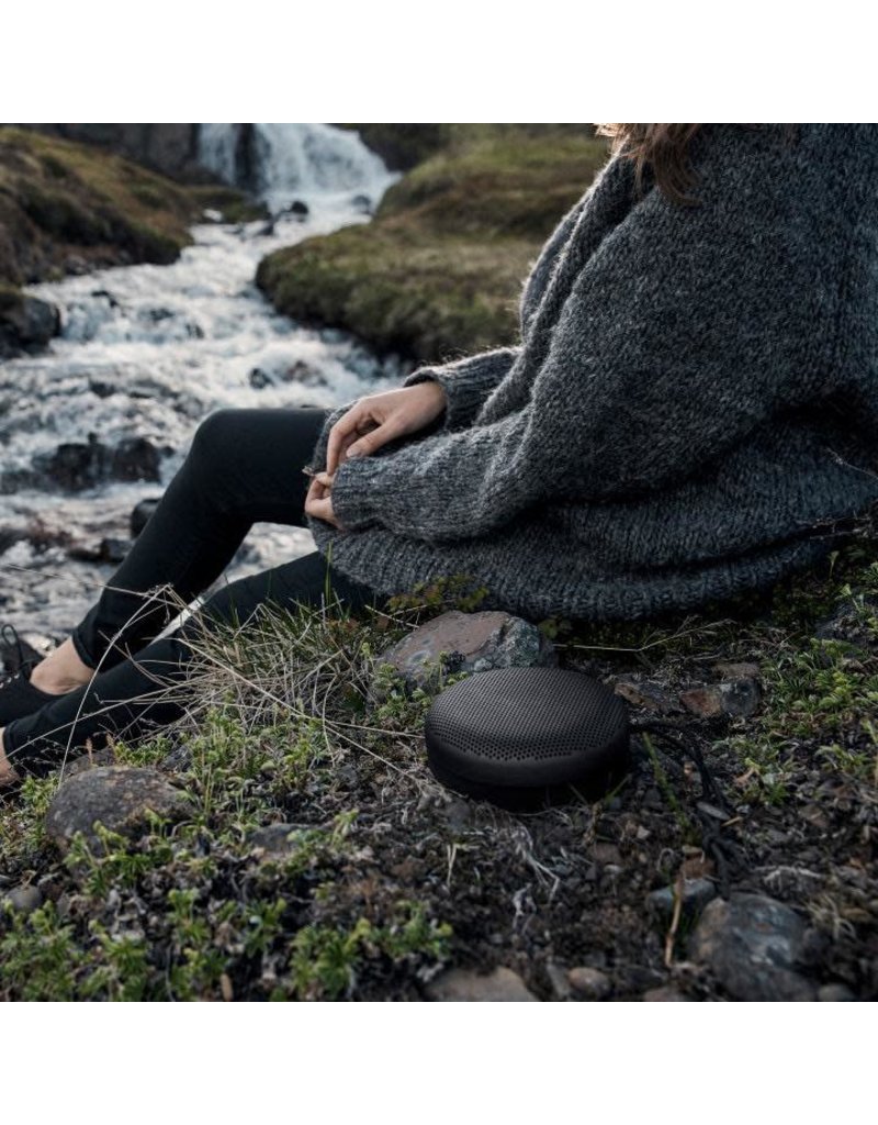 Bang & Olufsen Bang & Olufsen Beoplay A1 Portable Bluetooth Speaker With Microphone - Black