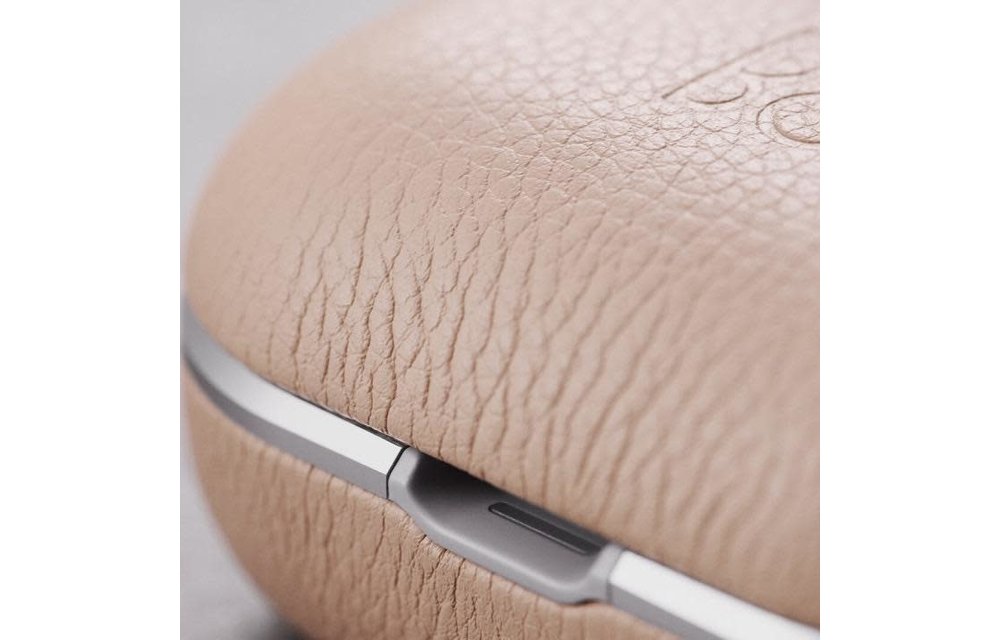Bang & Olufsen BeoPlay E8 2.0 (2nd Gen) True Wireless Earbuds - Natural