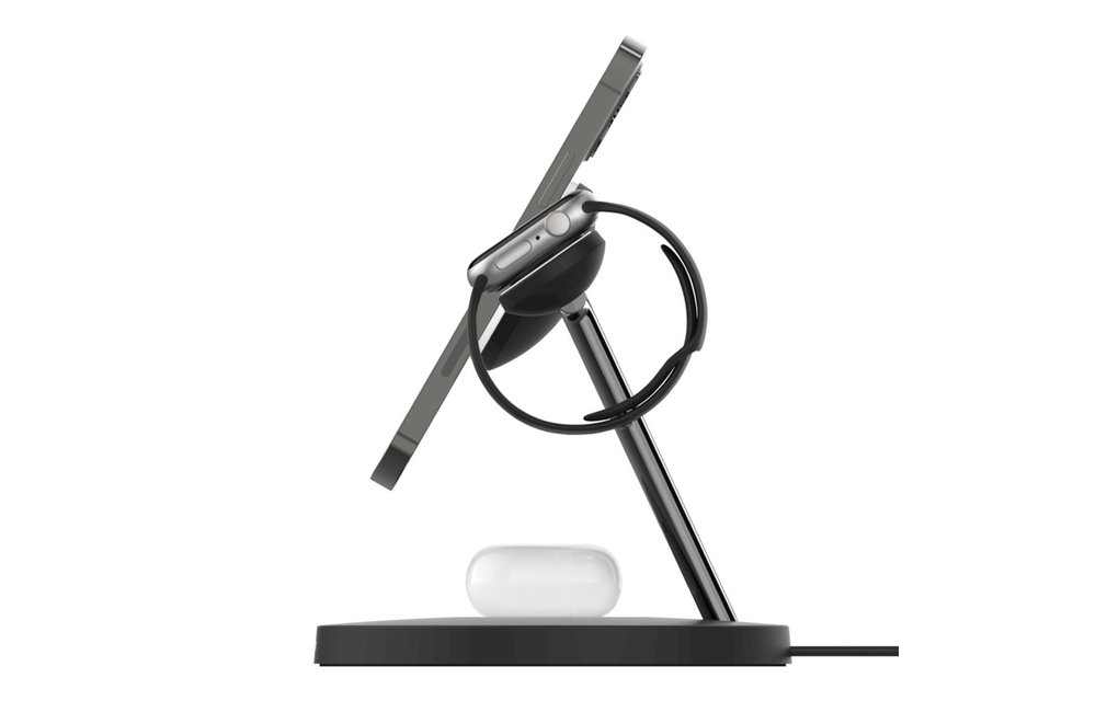 Belkin Boost Charge Pro 3-In-1 MagSafe Wireless Charging Stand UK Plug - Black