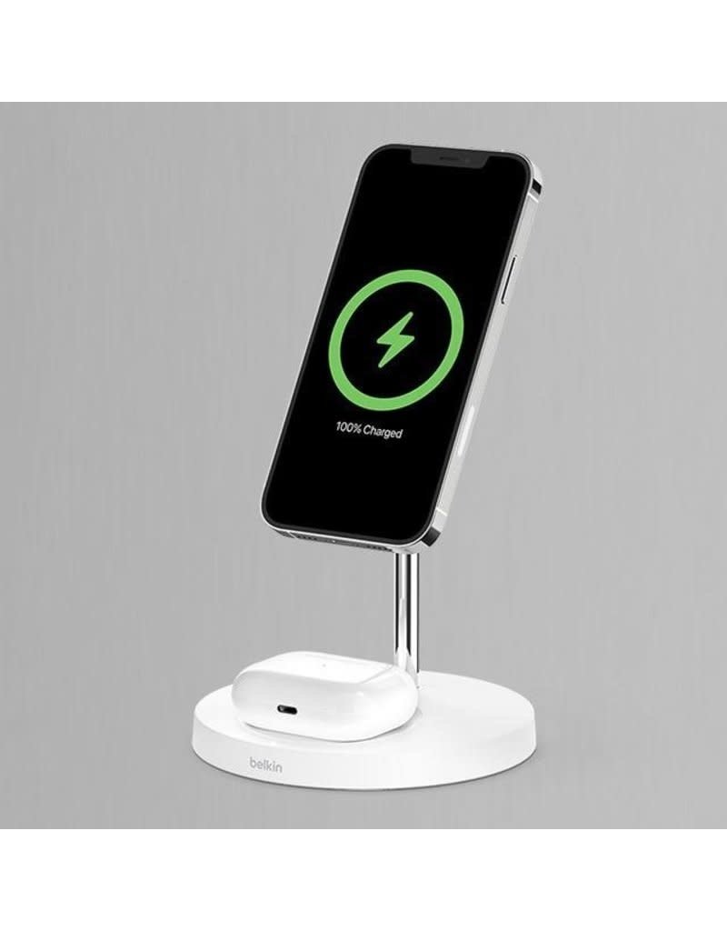 BELKIN Belkin Boost Charge Pro 2-In-1 MagSafe Wireless Charging  Stand - White