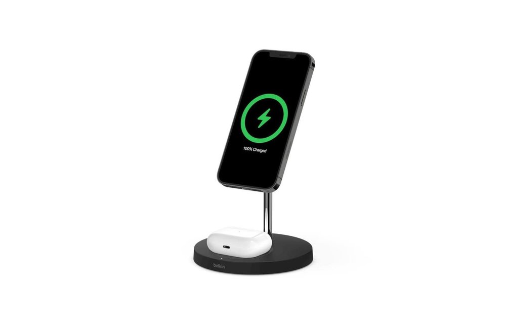 Belkin Boost Charge Pro 2-In-1 MagSafe Wireless Charging Stand - Black