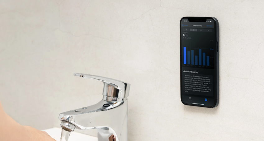 SwitchEasy MagPoka Magnetic Wall Mount Pad with MagSafe for iPhone 12 Series - Marble