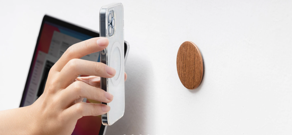 SwitchEasy MagPoka Magnetic Wall Mount Pad with MagSafe for iPhone 12 Series - Marble