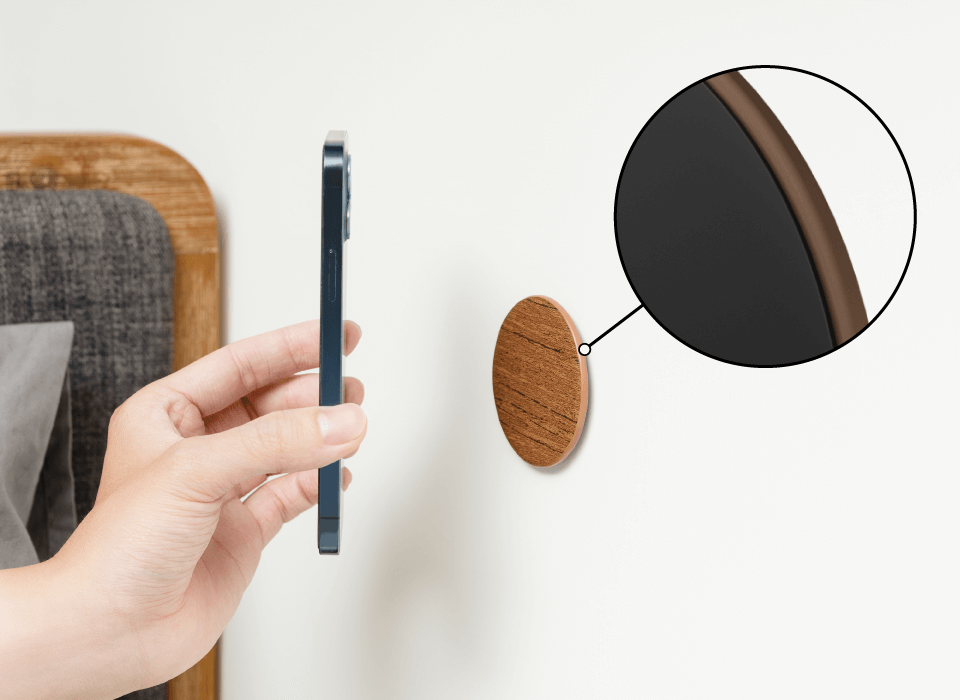 SwitchEasy MagPoka Magnetic Wall Mount Pad with MagSafe for iPhone 12 Series - Wood
