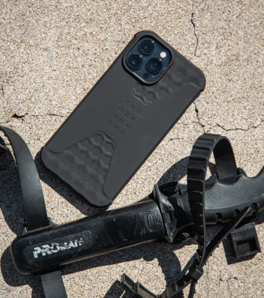 UAG Standard Issue Case for Apple iPhone 13 Pro - Black