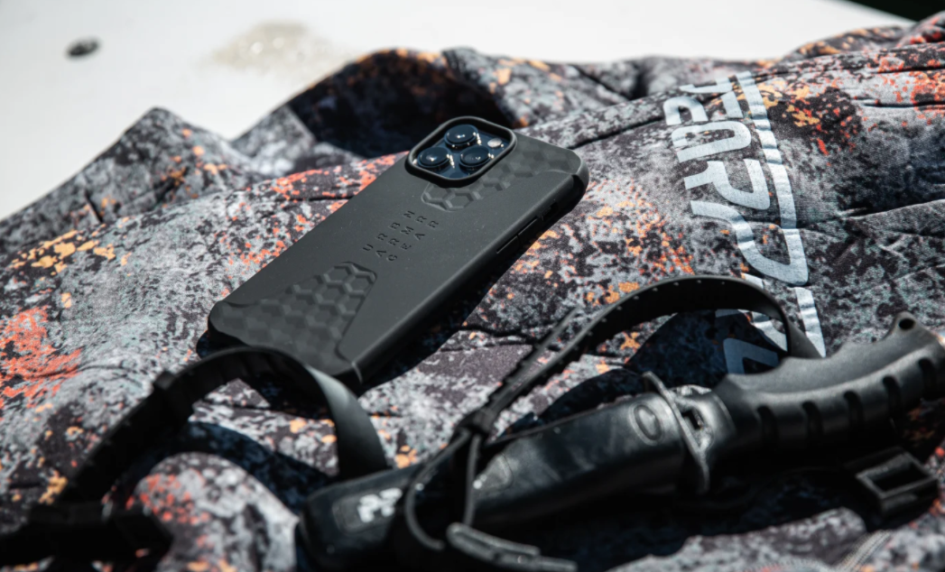 UAG Standard Issue Case for Apple iPhone 13 Pro - Black