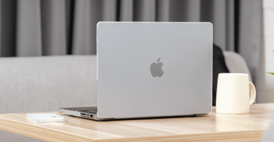 SwitchEasy Nude Case For Apple MacBook Pro 16" (M1/M2/M3/M4) - Transparent