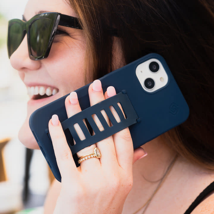 Grip2u Silicone Case for Apple iPhone 14/13 - Navy