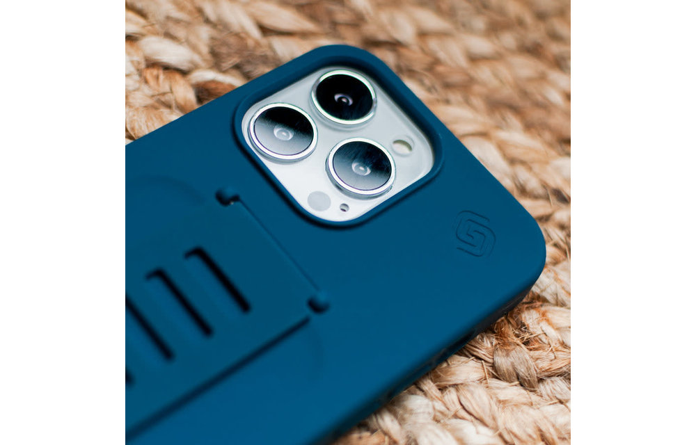 Grip2u Silicone Case for Apple iPhone 13 Pro Max - Navy