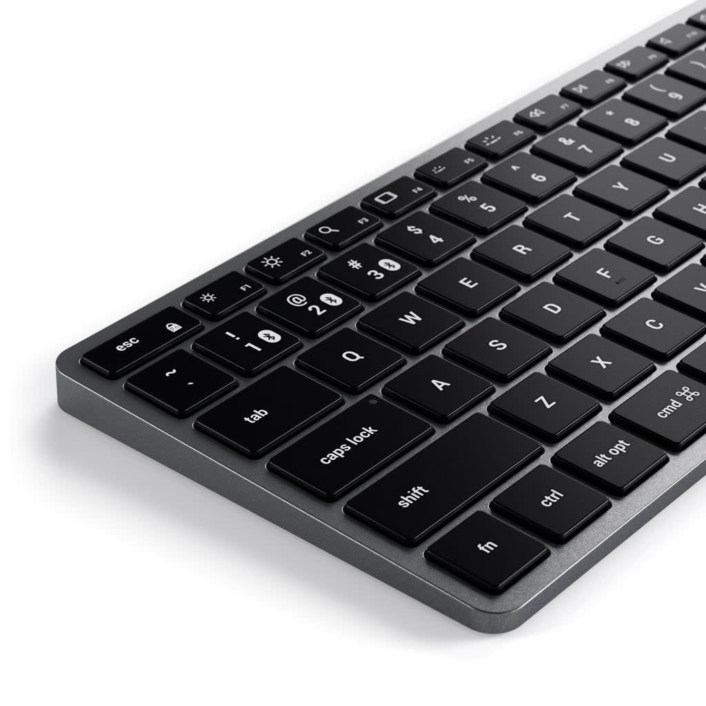 Satechi Ultra Slim Backlit X1 Bluetooth Keyboard - Space Grey