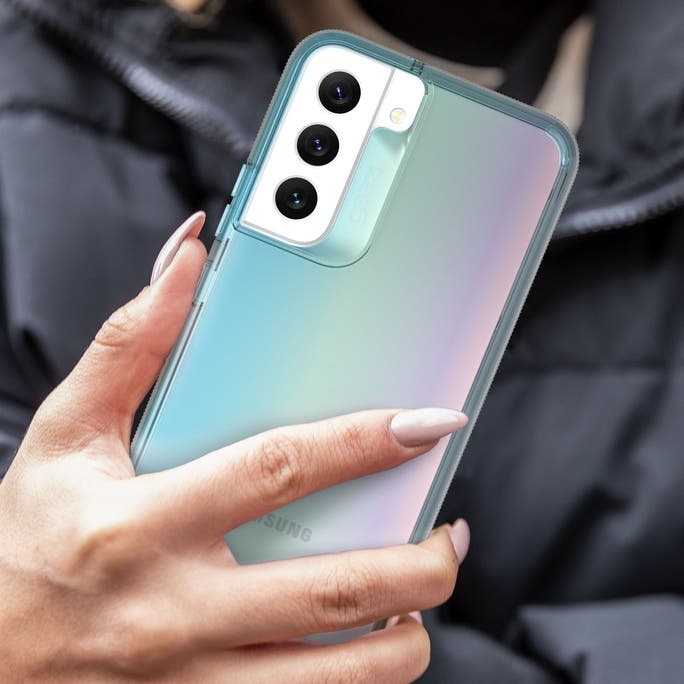 Gear4 Milan Case for Samsung Galaxy S22 - Aurora