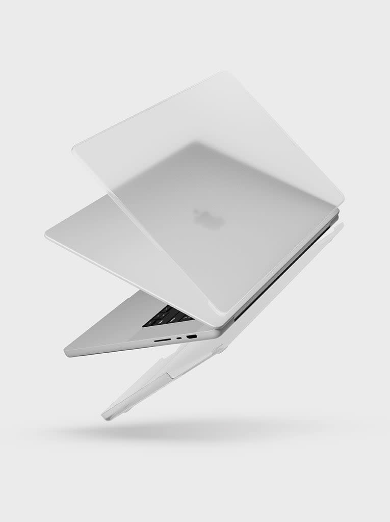 Uniq Claro Ultra Slim Hardshell Case for Apple Macbook Pro 14" (M1/M2/M3/M4) - Matte Clear
