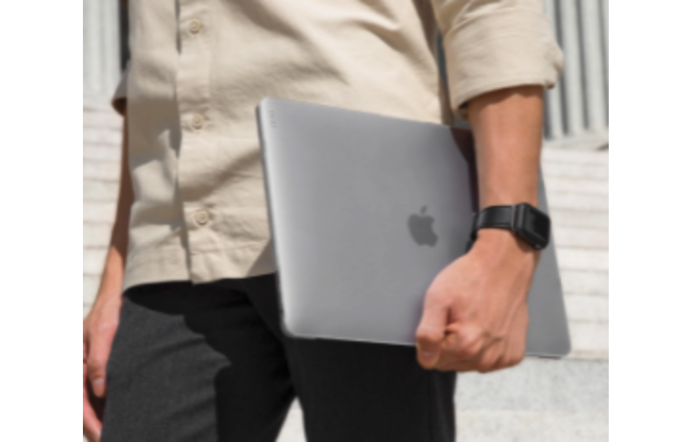 Uniq Claro Ultra Slim Hardshell Case for Apple Macbook Pro 14" (M1/M2/M3/M4) - Matte Clear