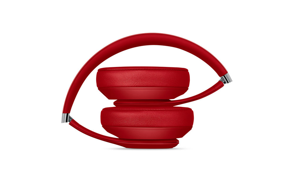 Beats Studio 3 Over Ear Wireless Bluetooth Headphones with Carrying Case - Red