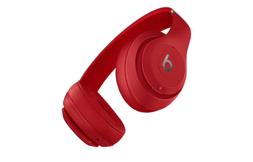 Beats Studio 3 Over Ear Wireless Bluetooth Headphones with Carrying Case - Red