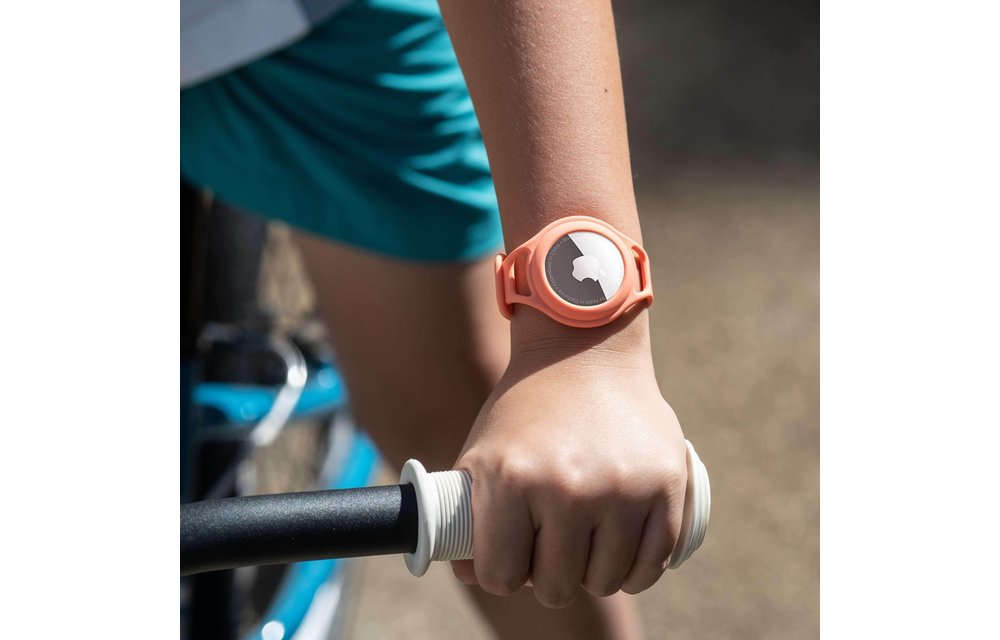 Case Mate Kids Bracelet Holder for Apple AirTag - Coral
