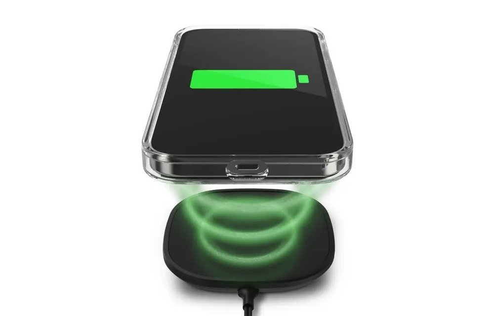 Gear4 Milan Snap Case for Apple iPhone 14 /15 - Aurora Ombre