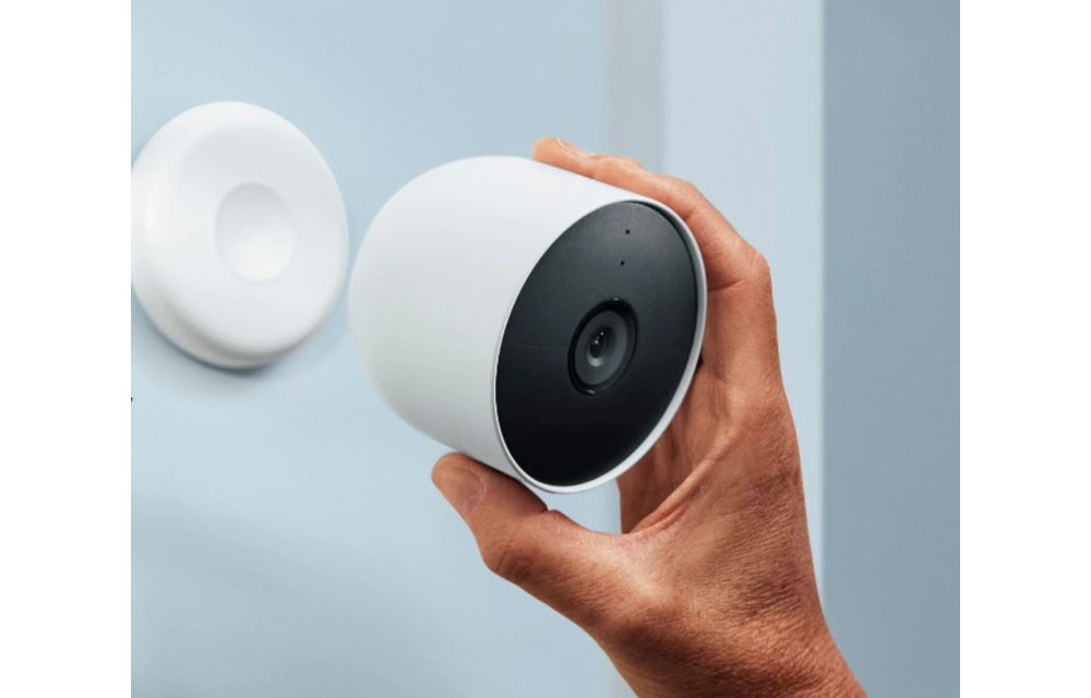 Google Nest Cam Outdoor or Indoor Battery Camera