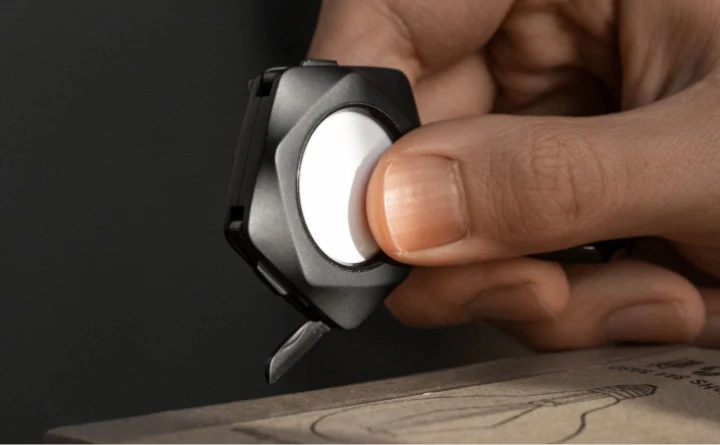 Pitaka Pita Tag with Multi-Tool for Apple AirTag case