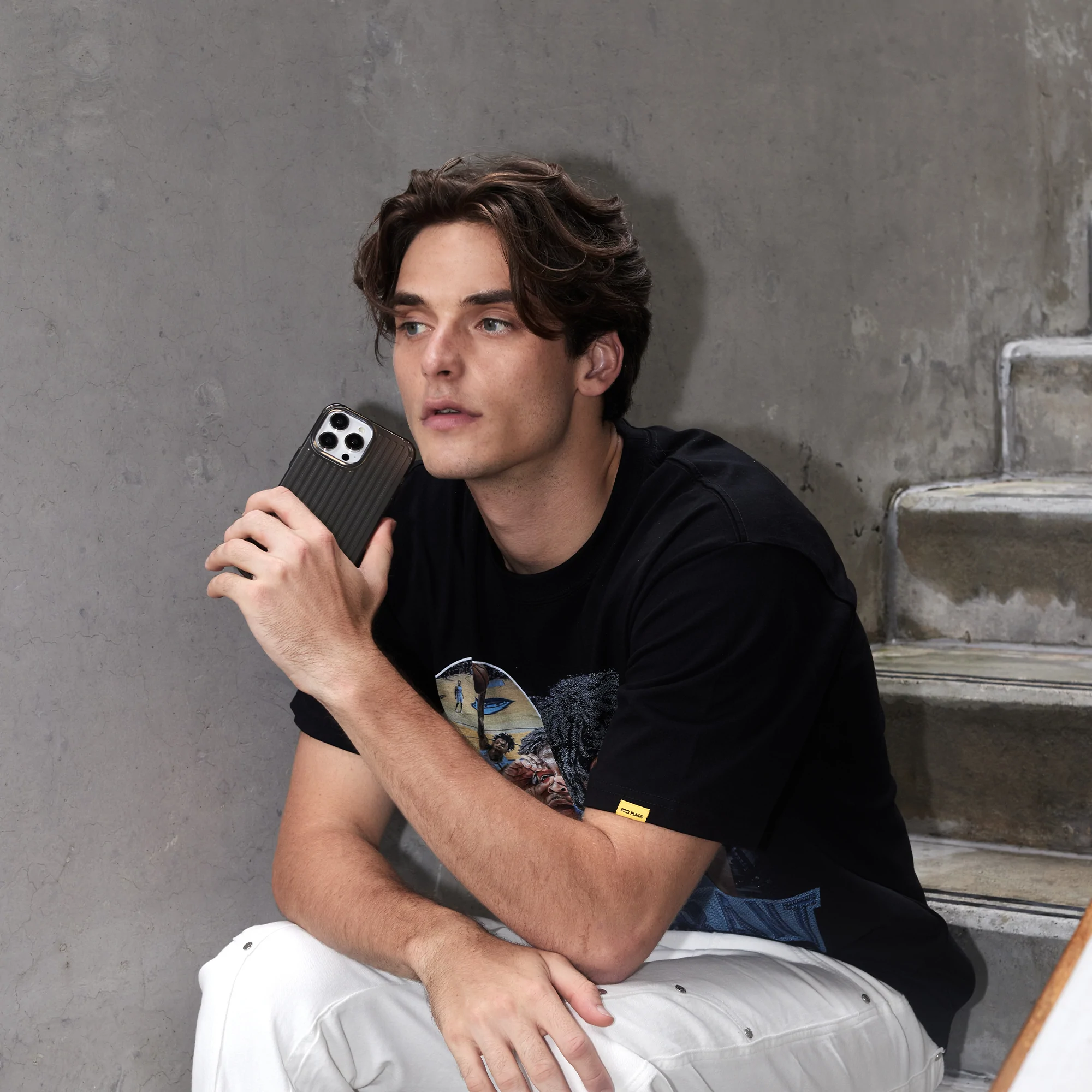 Buttercase Remo Protection Case For iPhone 14/13 - Black