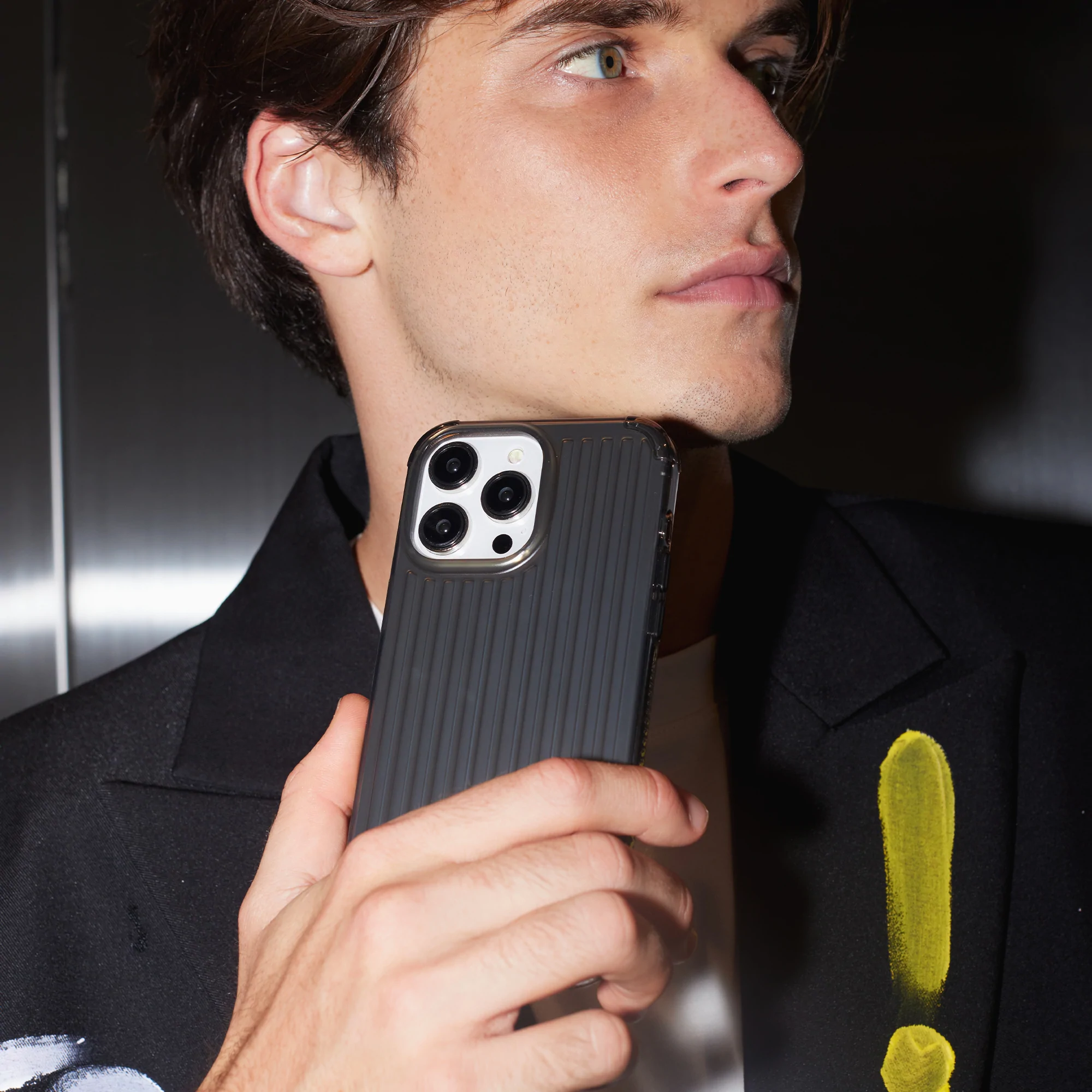 Buttercase Remo Protection Case For iPhone 14/13 - Black