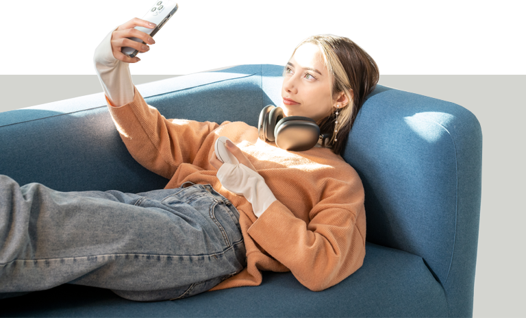 Ventaron Magnito Bluetooth Attachable Travel Mouse - White