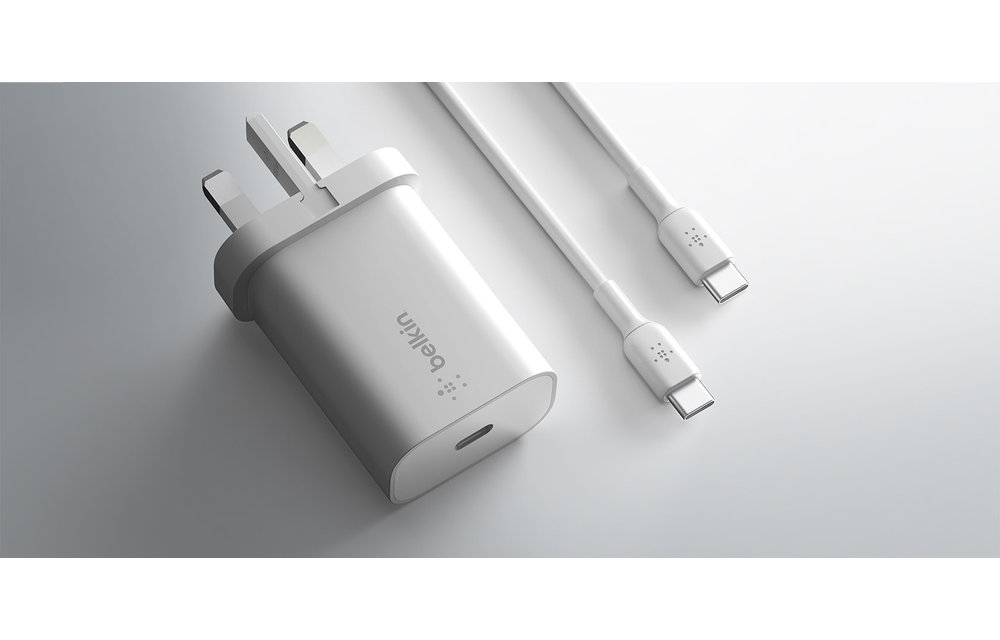 Belkin Boost Charger Wall Charger with PPS + USB-C Cable With Lightning Connector 25W - White