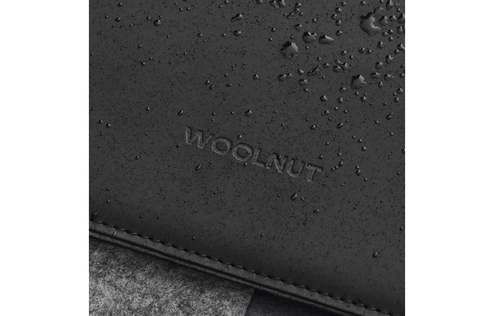 Woolnut Coated Folio Sleeve for MacBook Pro 13" and 14" / Air 13" - Black