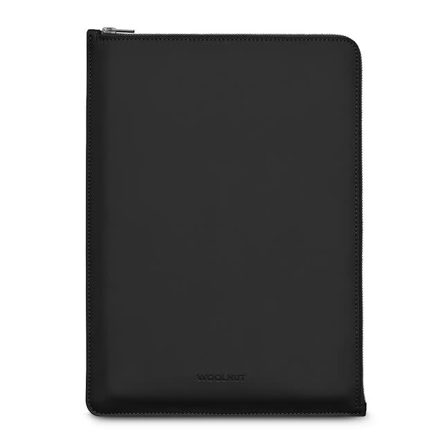 Woolnut Coated Folio Sleeve for MacBook 15" / 16" - Black